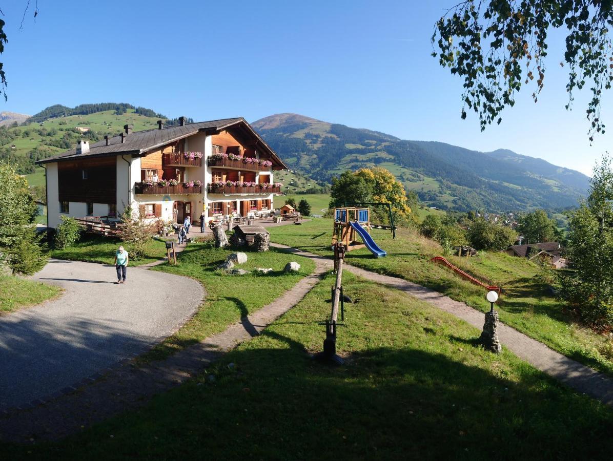 Familien Und Wanderhotel Clarezia Брайль-Бригельс Экстерьер фото