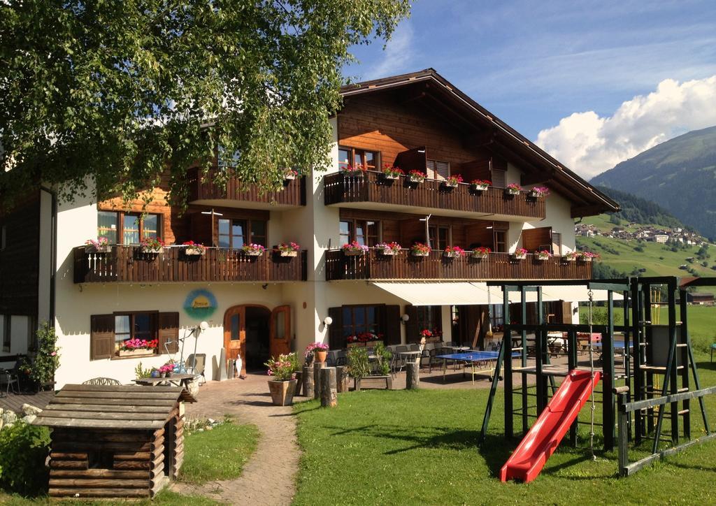 Familien Und Wanderhotel Clarezia Брайль-Бригельс Экстерьер фото